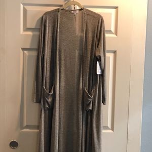 NWT LuLaRoe Sarah cardigan in Creamy heather black